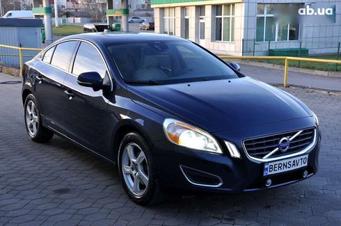 Volvo S60 2012 - фото 5