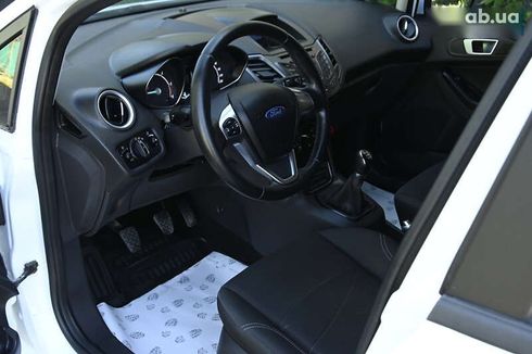 Ford Fiesta 2017 - фото 21