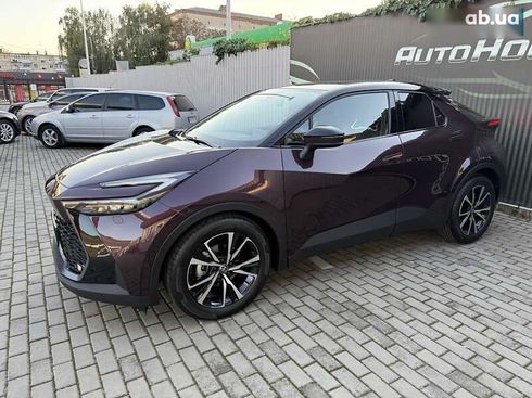Toyota C-HR 2024 - фото 11
