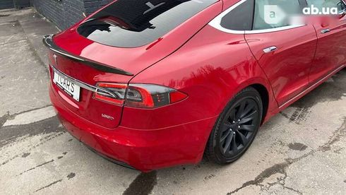 Tesla Model S 2019 - фото 22