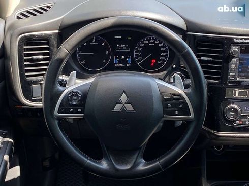Mitsubishi Outlander 2014 - фото 19