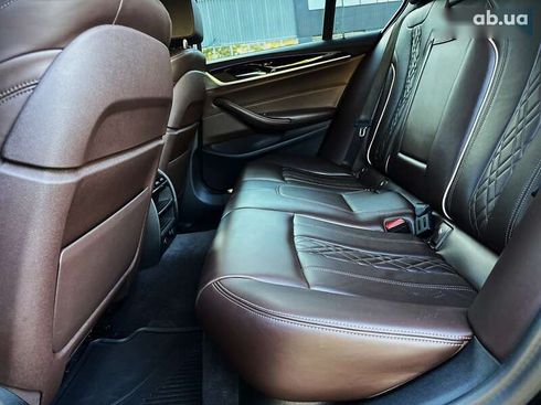 BMW 5 серия 2016 - фото 20