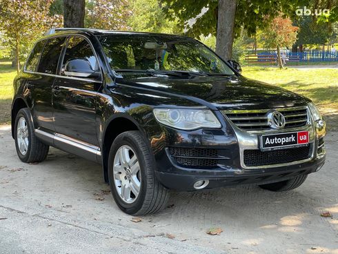 Volkswagen Touareg 2008 черный - фото 5