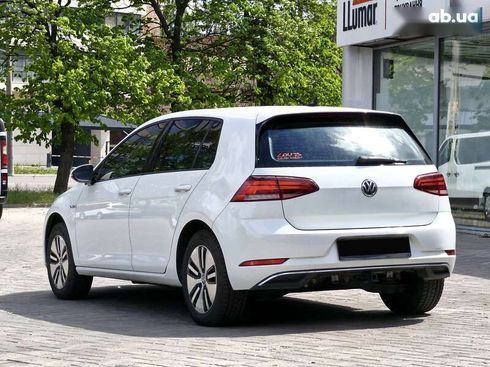 Volkswagen e-Golf 2019 - фото 8