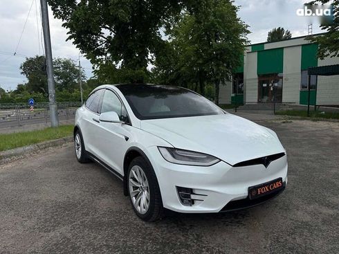 Tesla Model X 2017 - фото 8