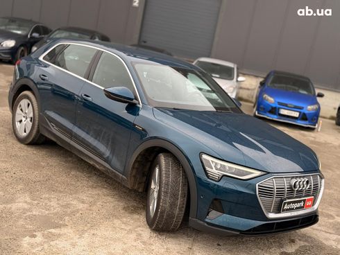 Audi E-Tron 2021 синий - фото 14