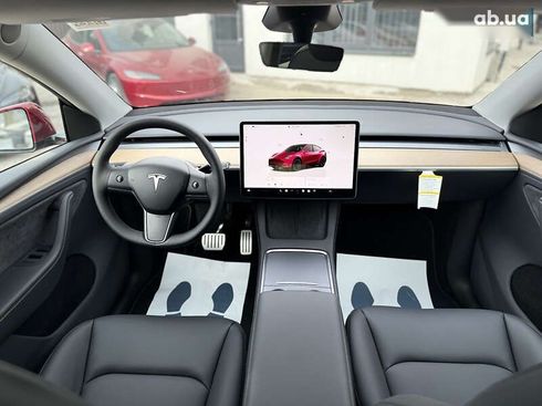 Tesla Model Y 2024 - фото 30