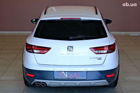SEAT Leon 2017 белый - фото 6