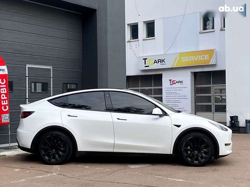 Tesla Model Y 2021 - фото 11