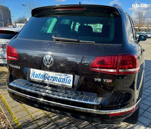Volkswagen Touareg 2018 - фото 30