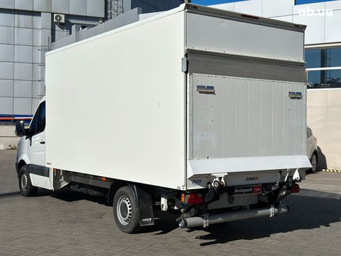 Volkswagen Crafter 2016 белый - фото 7