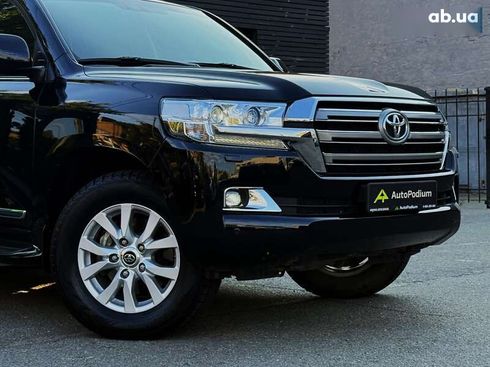 Toyota Land Cruiser 2020 - фото 10
