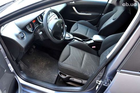 Peugeot 308 2011 - фото 12
