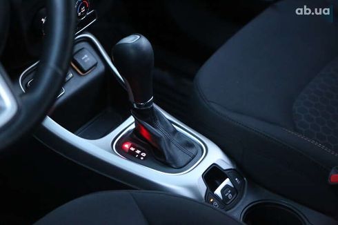 Jeep Compass 2017 - фото 23