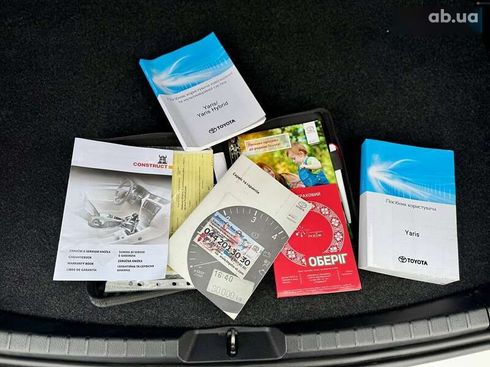 Toyota Yaris 2017 - фото 26