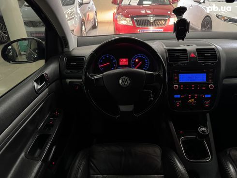 Volkswagen Golf 2005 черный - фото 12