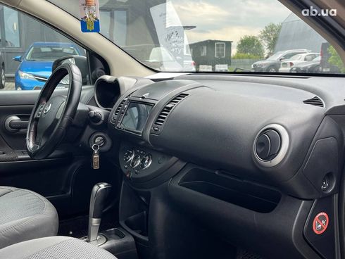 Nissan Note 2006 коричневый - фото 41