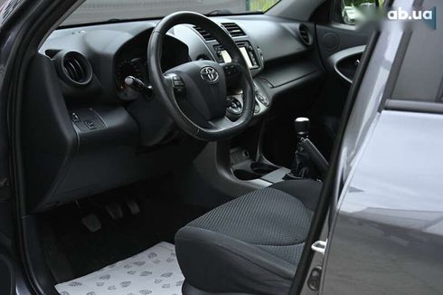 Toyota RAV4 2012 - фото 18