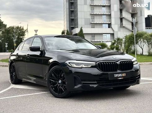 BMW 5 серия 2020 - фото 20
