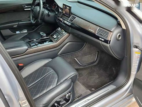 Audi A8 2017 - фото 22