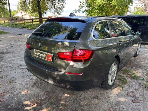 BMW 5 серия 2015 серый - фото 13