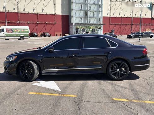 Volkswagen Passat 2017 - фото 10
