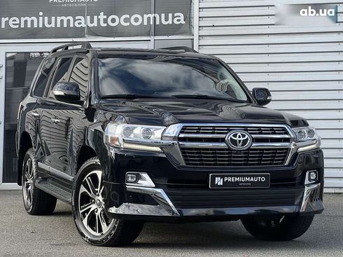 Toyota Land Cruiser 2016 - фото 2