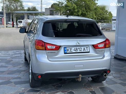 Mitsubishi Outlander 2015 - фото 17