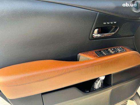 Lexus RX 2013 - фото 25