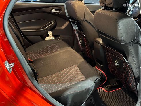 Ford Focus 2015 красный - фото 13