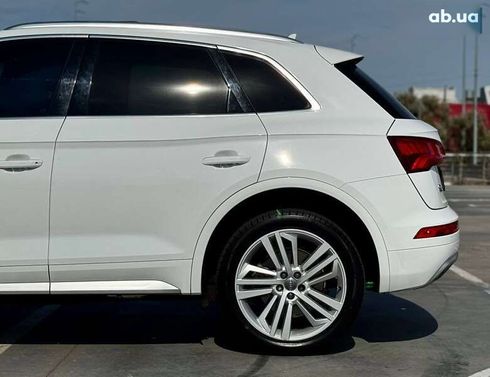 Audi Q5 2017 - фото 18