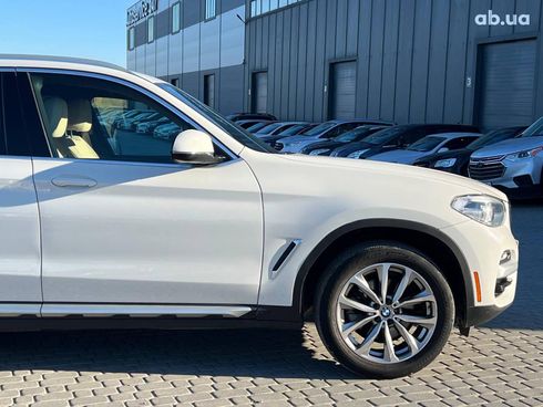 BMW X3 2018 белый - фото 10