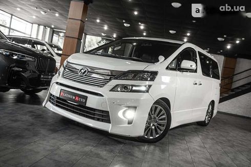 Toyota Vellfire 2014 - фото 2