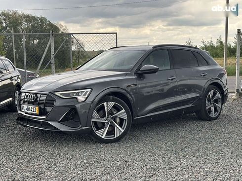Audi E-Tron 2021 - фото 8