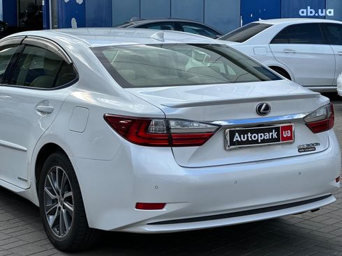 Lexus es 350 2018 белый - фото 9