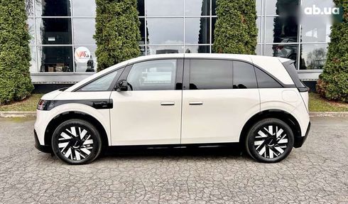 Zeekr Mix 2024 - фото 12