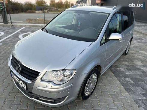 Volkswagen Touran 2008 - фото 3