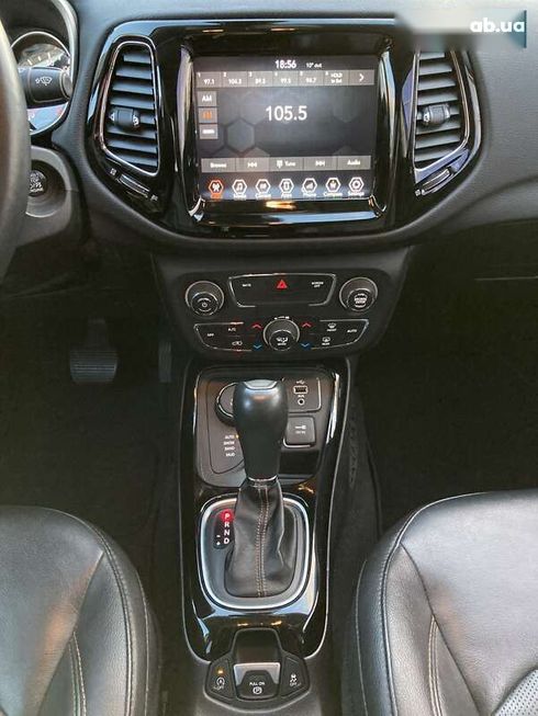 Jeep Compass 2018 - фото 4