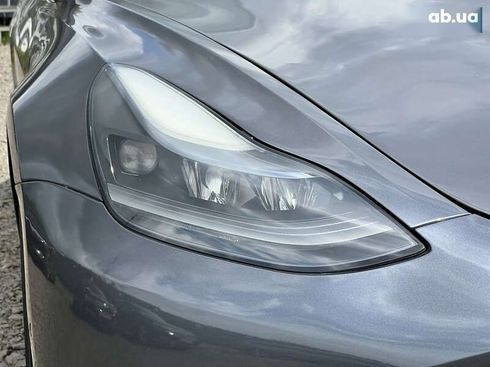 Tesla Model 3 2021 - фото 14