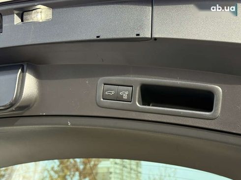 Lexus UX 2021 - фото 18