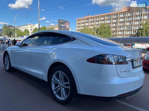 Tesla Model S 2015 - фото 6