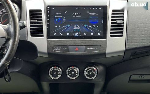 Mitsubishi Outlander 2011 - фото 15