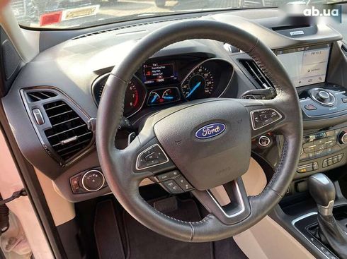 Ford Escape 2016 - фото 15