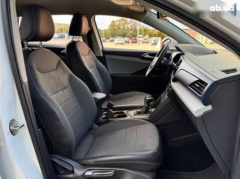 Volkswagen Taos 2021 - фото 23