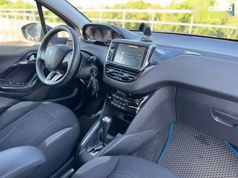 Peugeot 208 2013 - фото 24