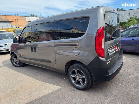 Fiat Doblo 2017 серый - фото 3