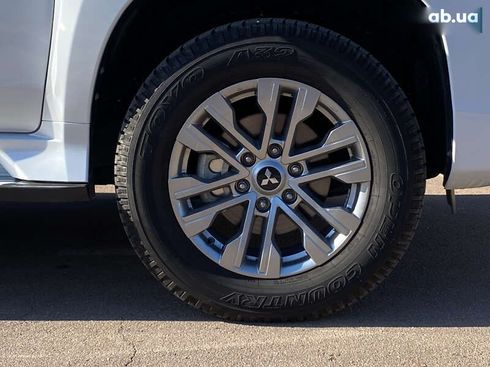 Mitsubishi Pajero Sport 2024 - фото 21