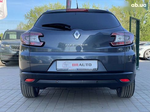 Renault Megane 2016 - фото 18