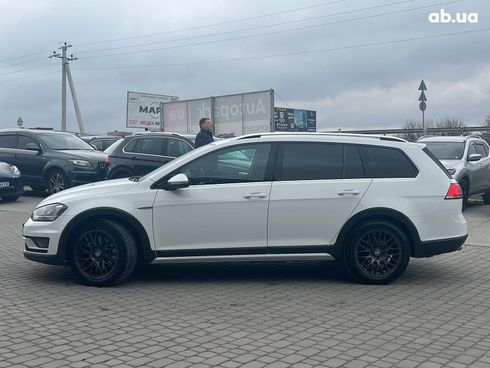 Volkswagen Golf 2016 белый - фото 5