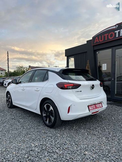 Opel Corsa-e 2022 - фото 7